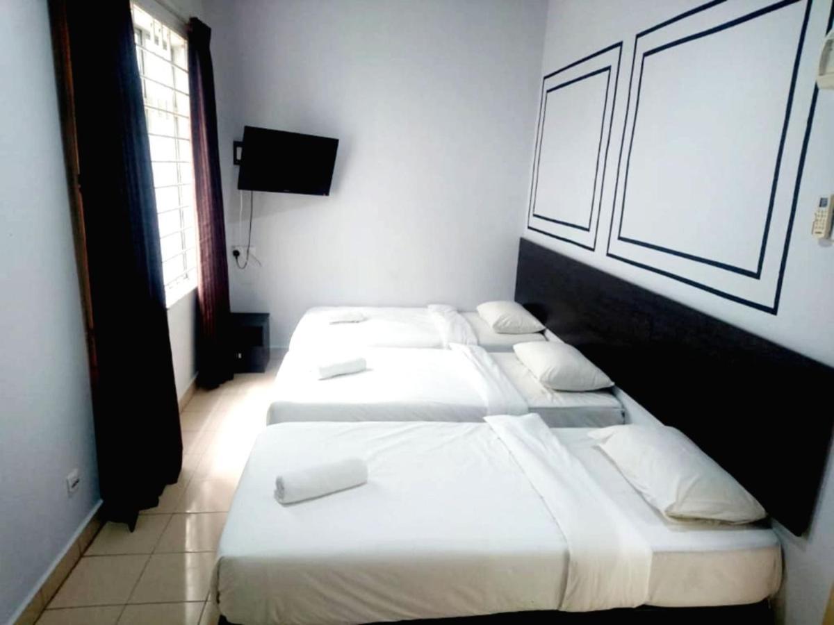 Gorjes Inn Klia & Klia2 Sepang Exterior photo