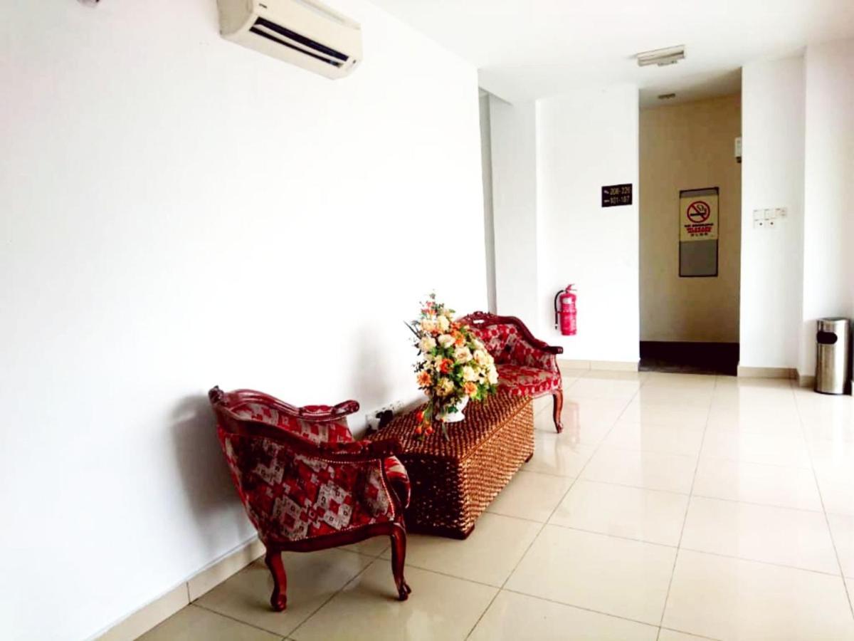 Gorjes Inn Klia & Klia2 Sepang Exterior photo