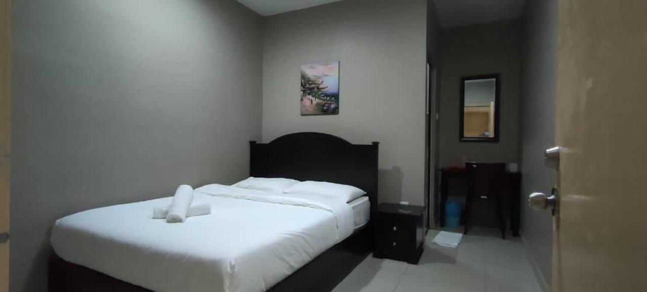 Gorjes Inn Klia & Klia2 Sepang Exterior photo